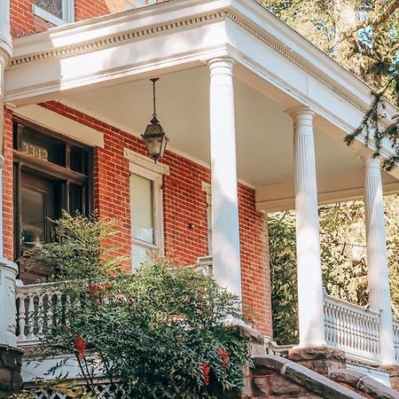 The Emig Mansion Bed & Breakfast York Exterior photo