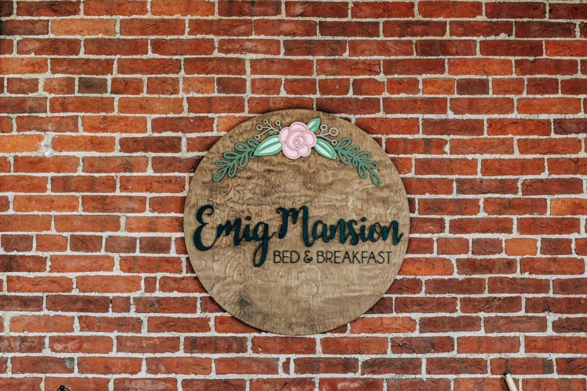 The Emig Mansion Bed & Breakfast York Exterior photo